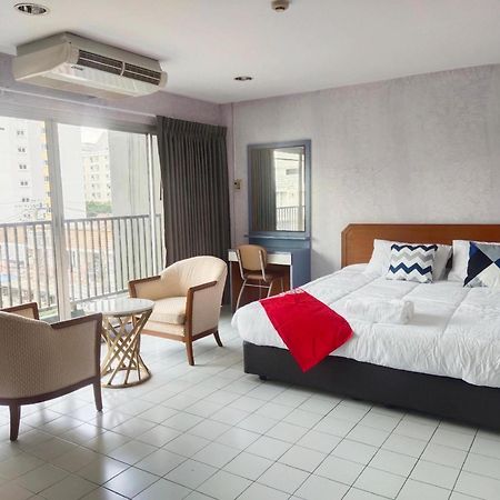 Hotel Oyo 75446 Travis Inthamara 49 Bangkok Exteriér fotografie