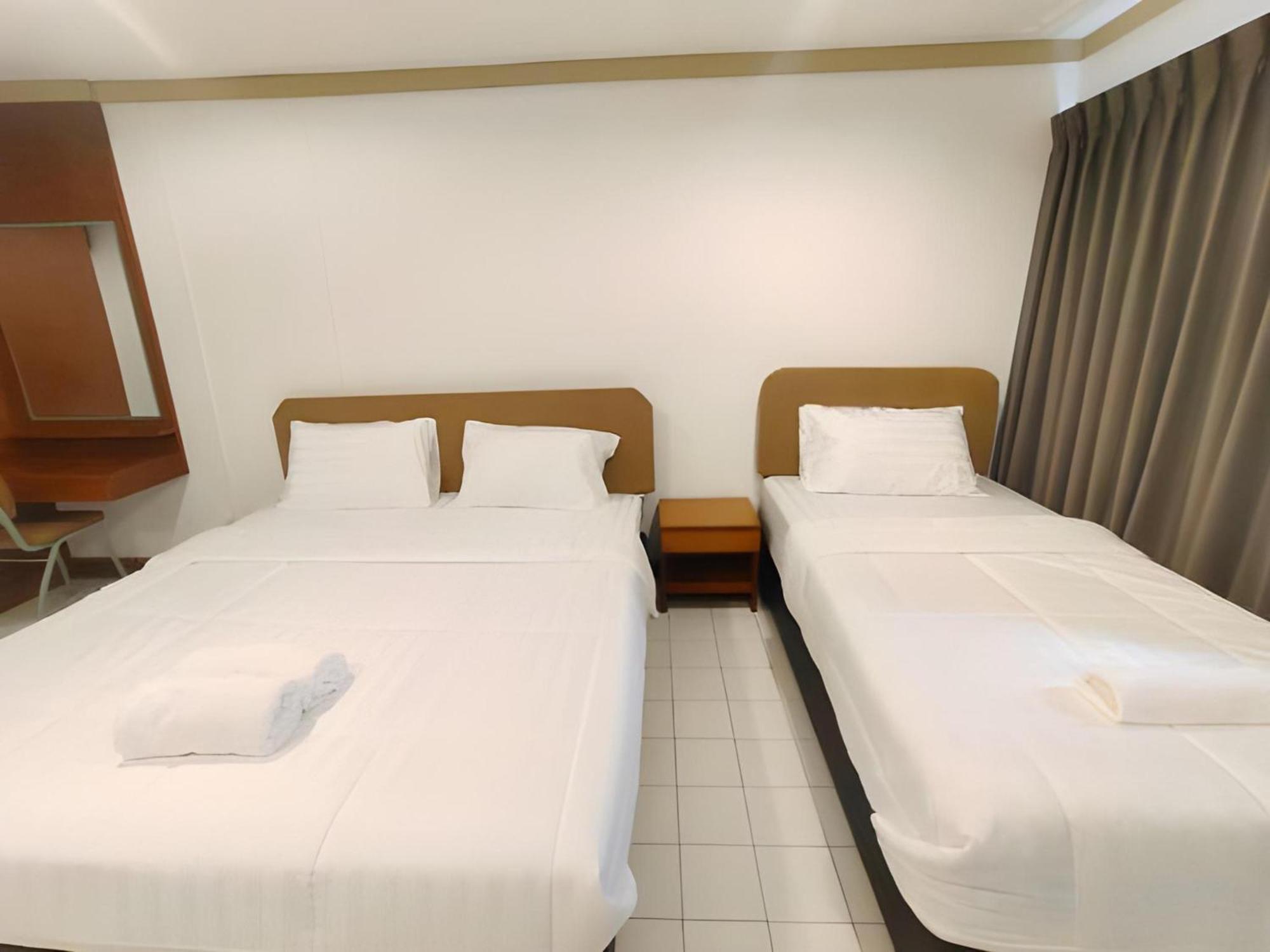Hotel Oyo 75446 Travis Inthamara 49 Bangkok Exteriér fotografie